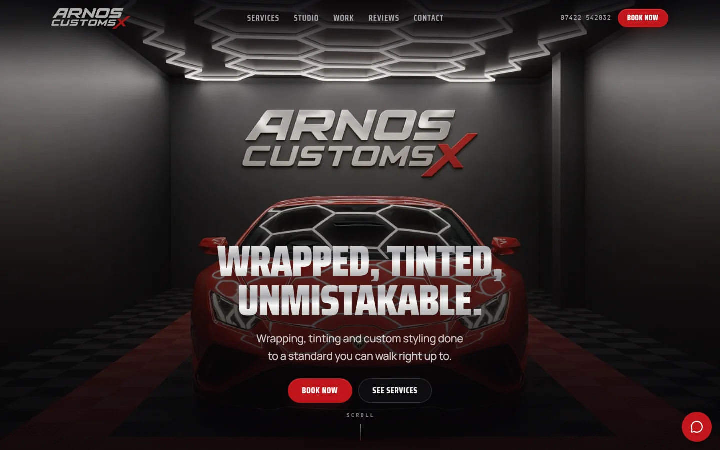 Screenshot of the Arnos Customzz website home page